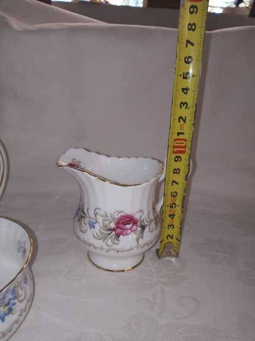 PARAGON TEAPOT WITH SUGAR BOWL AND CREAMER