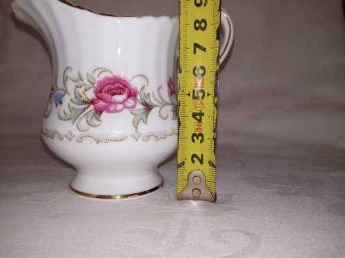 PARAGON TEAPOT WITH SUGAR BOWL AND CREAMER