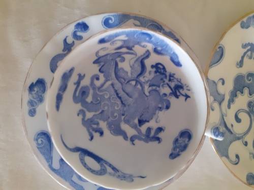 BEAUTIFUL TEA TRIO ROYAL WORCESTER