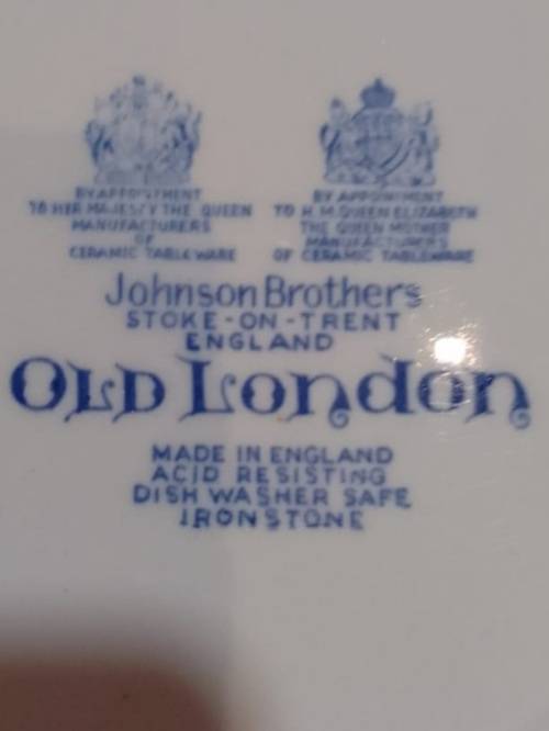 Perfect OLD LONDON BREAKFAST PLATE (6 available) Johnson Brothers