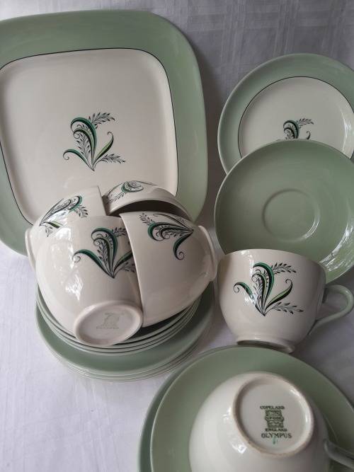 BEAUTIFUL COPELAND SPODE OLYMPUS 6 TEA TRIOS AND CAKE PLATTER
