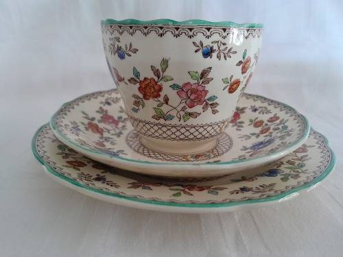 PERFECT BEAUTIFUL SPODE AUDLEY ROYAL JASMINE TEA TRIO (3 available)