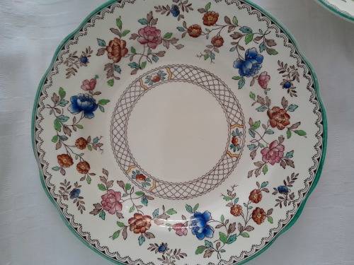 PERFECT BEAUTIFUL SPODE AUDLEY ROYAL JASMINE TEA TRIO (3 available)