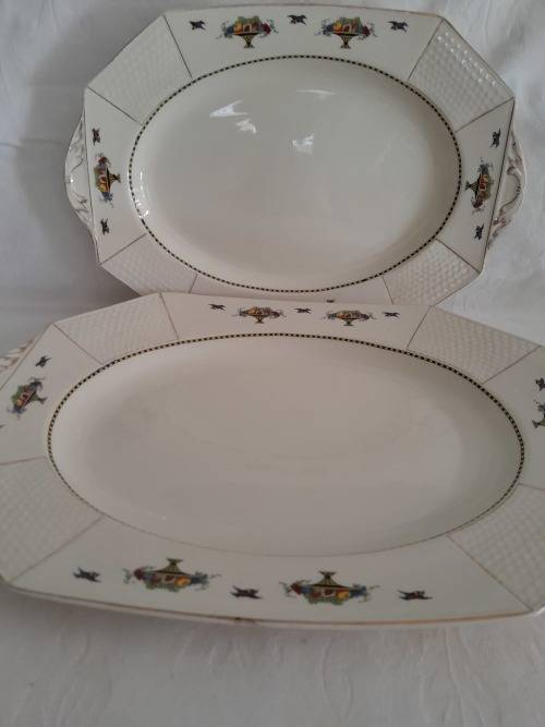2  BEAUTIFUL PLATTERS BY ROYAL VENTON WARE