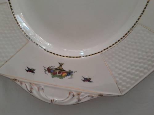 2  BEAUTIFUL PLATTERS BY ROYAL VENTON WARE