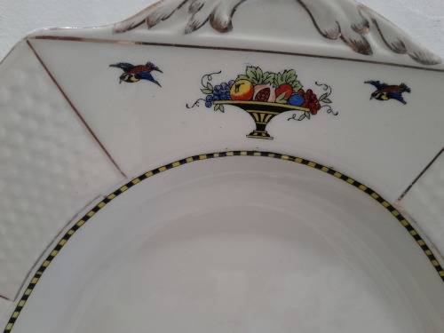 2  BEAUTIFUL PLATTERS BY ROYAL VENTON WARE