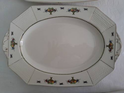 2  BEAUTIFUL PLATTERS BY ROYAL VENTON WARE