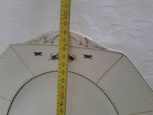 2  BEAUTIFUL PLATTERS BY ROYAL VENTON WARE