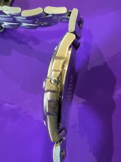 CASIO EDIFICE AMW-100