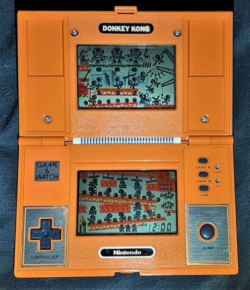 VINTAGE MINT CONDITION1982 NINTENDO GAME AND WATCH DONKEY KONG MULTI SCREEN (DK52)