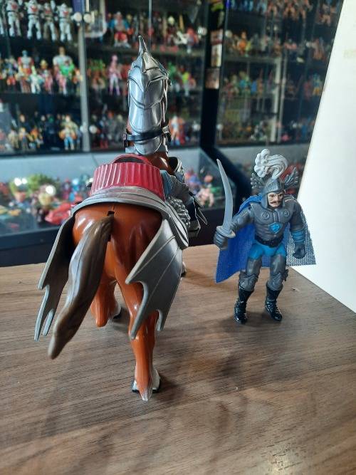 1983 Complete Strongheart And Destrier Dungeons And Dragons Vintage Figure