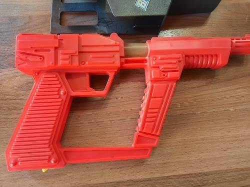 BraveStarr 1986 ARCO TEX HEX LASER RIFLE Vintage Figure