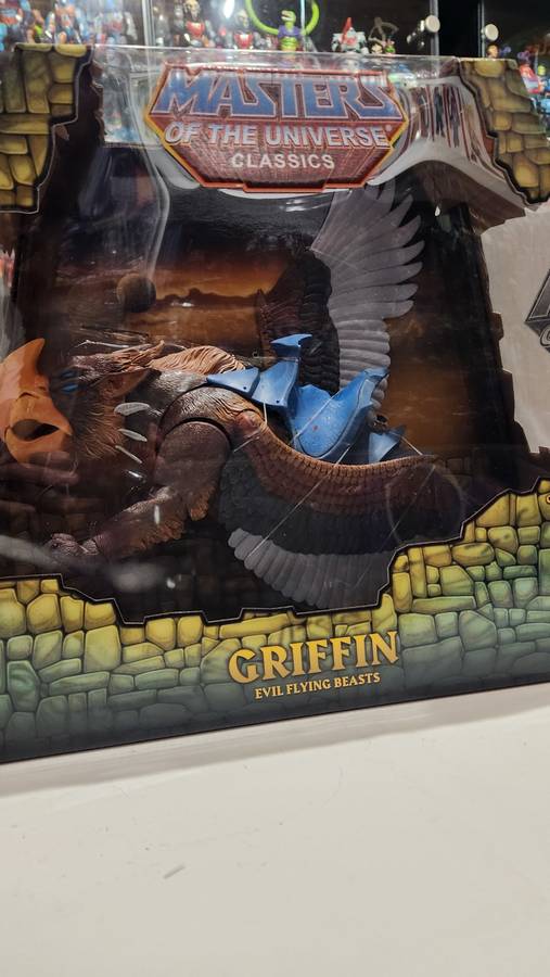 MOTUC GRIFFIN (MOC) MOTU Masters Of The Universe Classics Figure He-Man