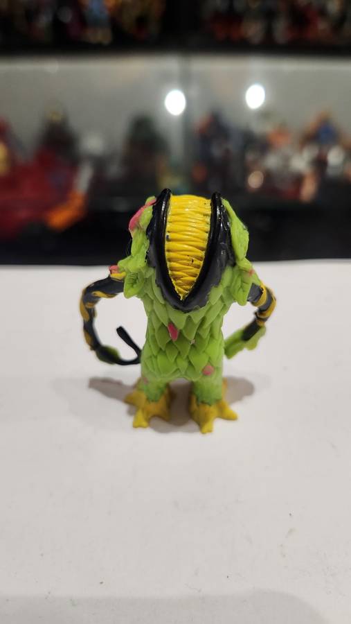 1991 TRASH BAG BUNCH LICEPLANT Vintage Figure