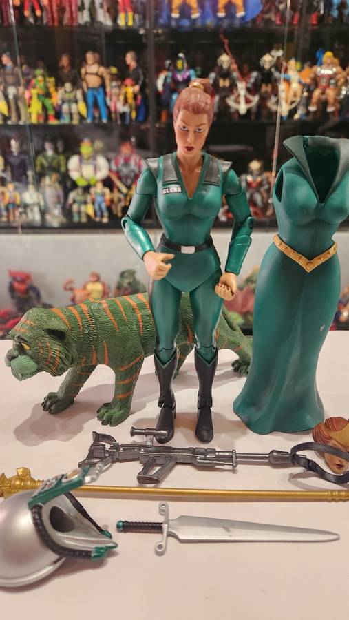 Motuc Queen Marlena And Gringer Masters Of The Universe Classics Figure He-Man