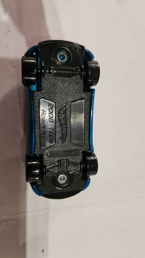 2008 HotWheels Tesla Roadster