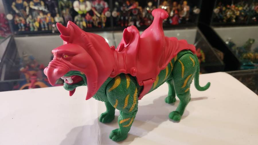 Masters Of The Universe (Motu) Origins Complete Battle Cat Figure