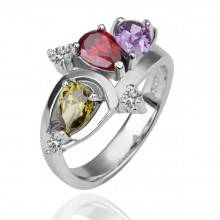 Beautiful Ladies fashion ring