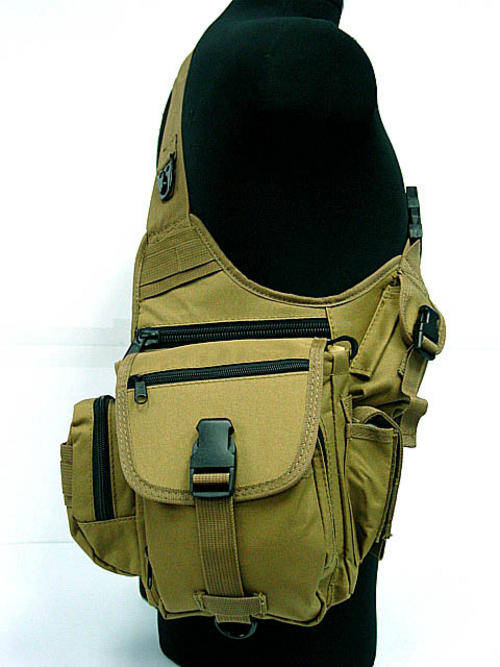 Universal Utility Shoulder Bag  ---  US Marine Coyote Tan