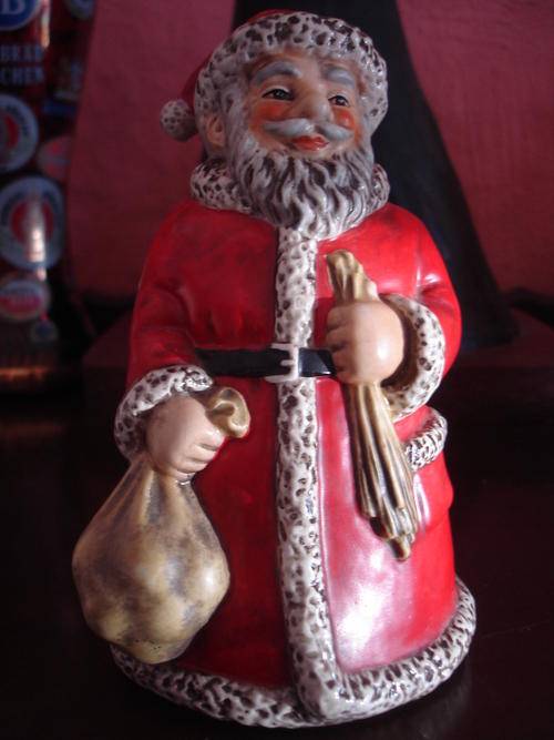 HARD TO FIND GOEBEL FIGURINE OF FATHER XMAS SANTA CLAUS