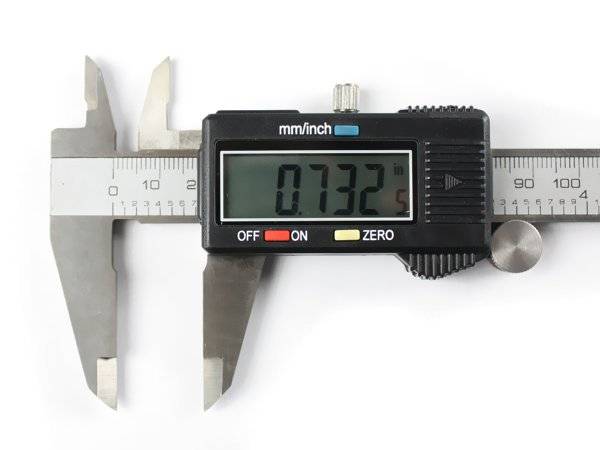 Precision measuring Digital Caliper 150mm (6")