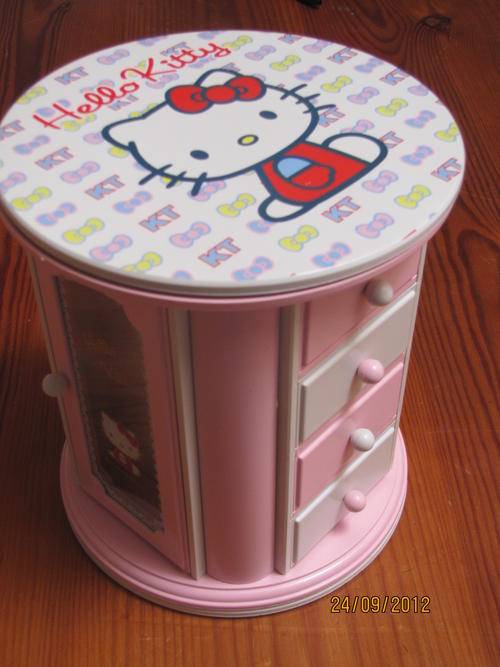 Hello Kitty Musical Jewellery Box
