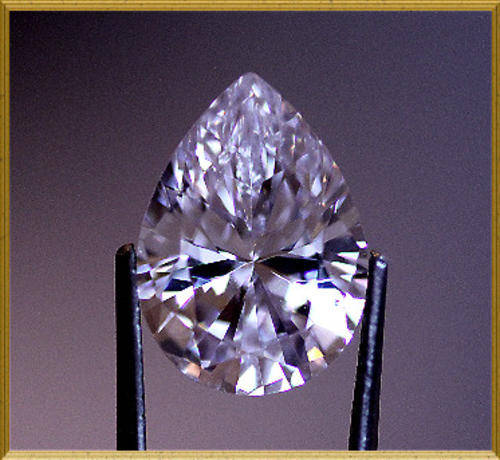 Natural Cubic Zerconia Pear shape 2.95ct