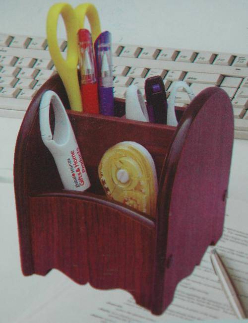 HEAVY WOODED PEN HOLDER