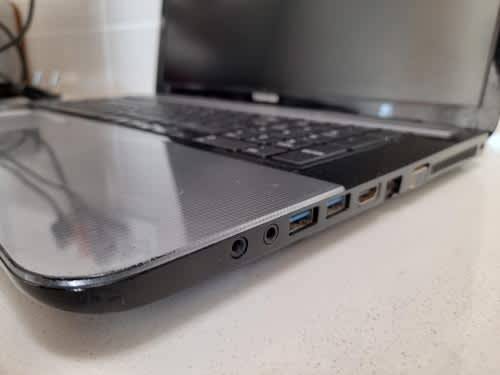 I5 TOSHIBA SATELITE L870 Please read description