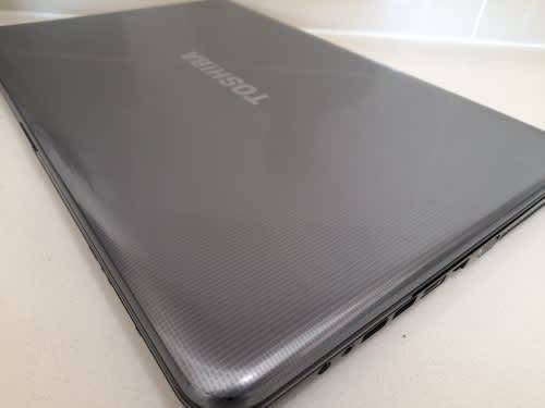 I5 TOSHIBA SATELITE L870 Please read description