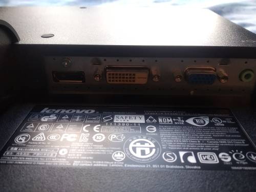 Lenovo Monitor LT1952pwD 19` DVI,DP,VGA