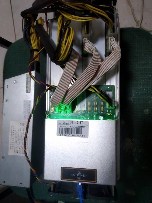 Bitmain Antminer S9 (13.5Th)