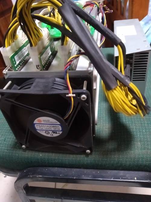 Bitmain Antminer S9 (13.5Th)