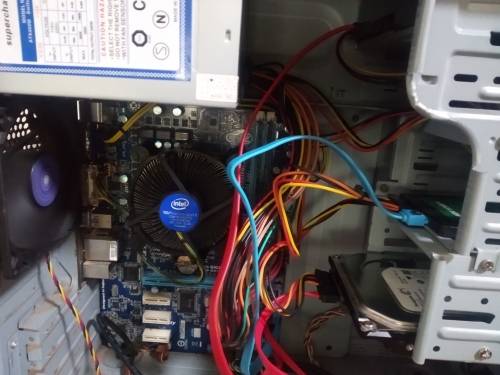 Gigabyte i3 Desktop PC 4gb ram