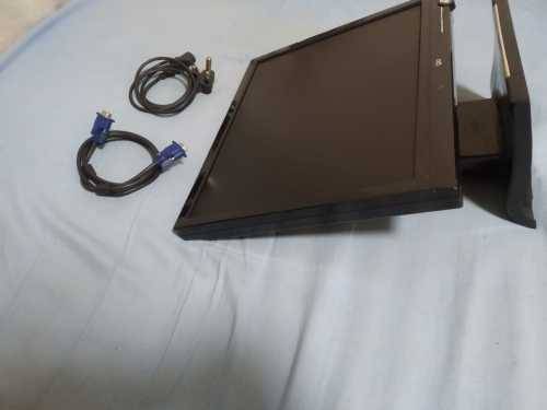 Prestigio VGA Flat Screen