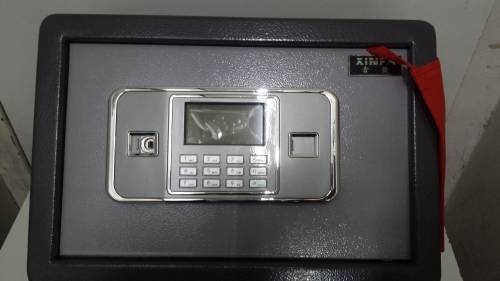WALL SAFE