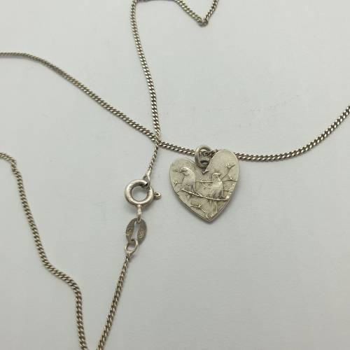 Sterling Silver chain with a stunning heart 1 Cent heart Pendant | 3.6g total weight.
