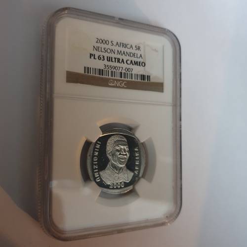WOW NGC PL63 ULTRA CAMEO 2000 Nelson Mandela R5.
