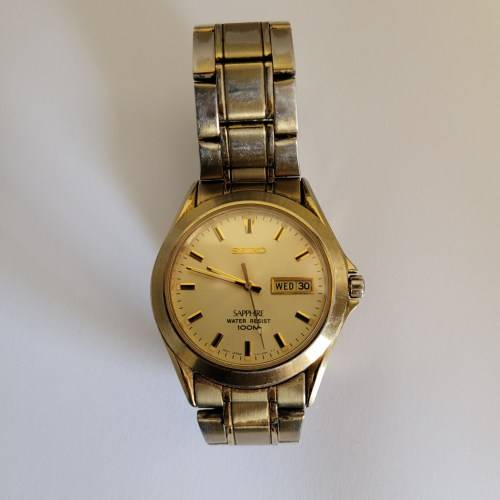 Seiko Sapphire Crystal Gold Tone Men`s Watch | Stainless Steel | 100m Water Resistant