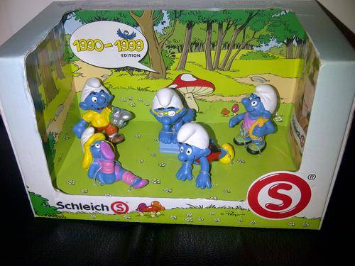 Smurf Box set, 1990-1999. Brand New MINT in box. Schleich