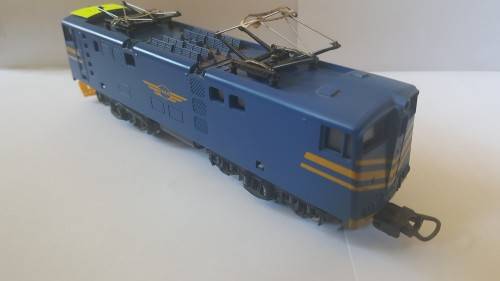 LIMA BLUE TRAIN DUMMY LOCOMOTIVE