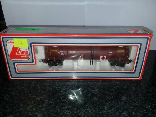LIMA SAR PETROL TANKER (BOXED)