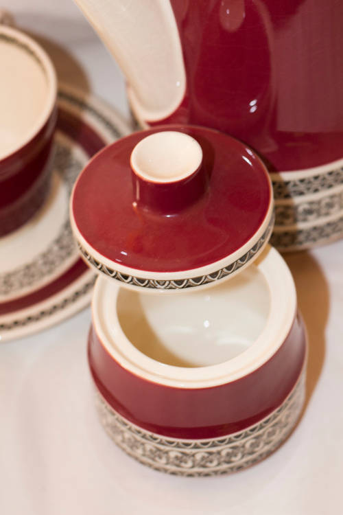 Old Villeroy Boch Mettlach Saar Rubin set