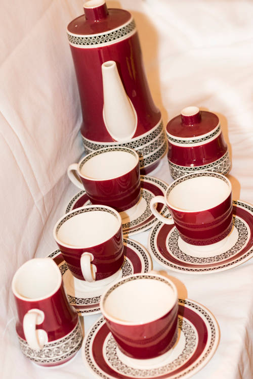 Old Villeroy Boch Mettlach Saar Rubin set