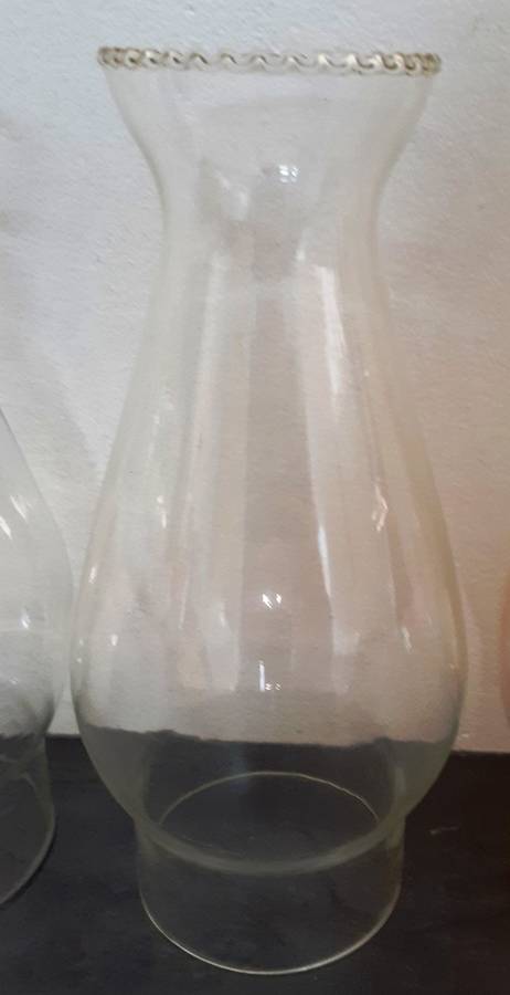 12 x Antique scarce parafin lamp glass funnels