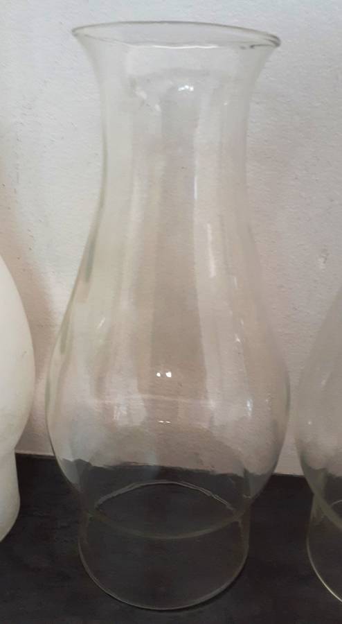 12 x Antique scarce parafin lamp glass funnels