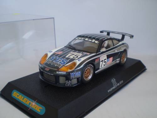 Scalextric C2480 Porsche 911 GT3R NY Yankees Boxed
