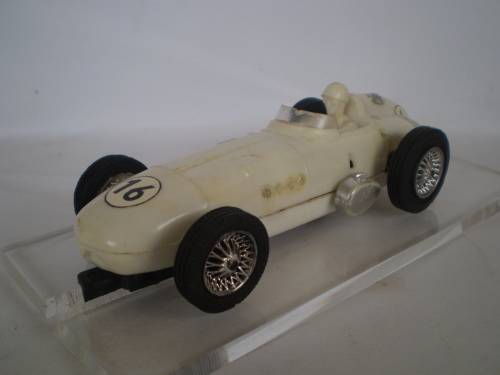 Strombecker Offenhauser Indy Front Engine