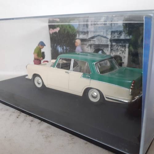 Altaya Austin Cambride - Les Touristes Anglais Mint Boxed