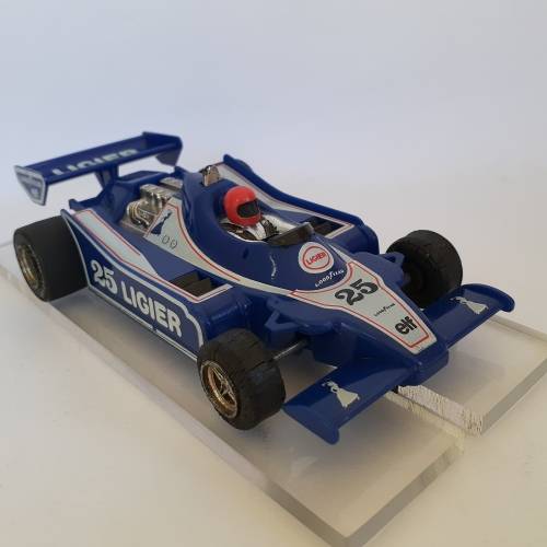 Scalextric C137 Ligier JS11 F1